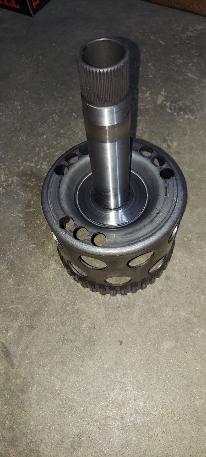 GM 24286218 Genuine Clutch Hub-Auto Trans, 6L80, 6 Speed Trans, Transmission OEM