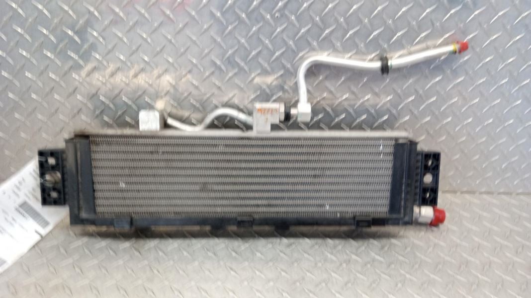 14-19 CORVETTTE C7 Z51 OPT V03 KNP FRONT LOWER OIL COOLER ASSEMBLY WITH BRKT AND