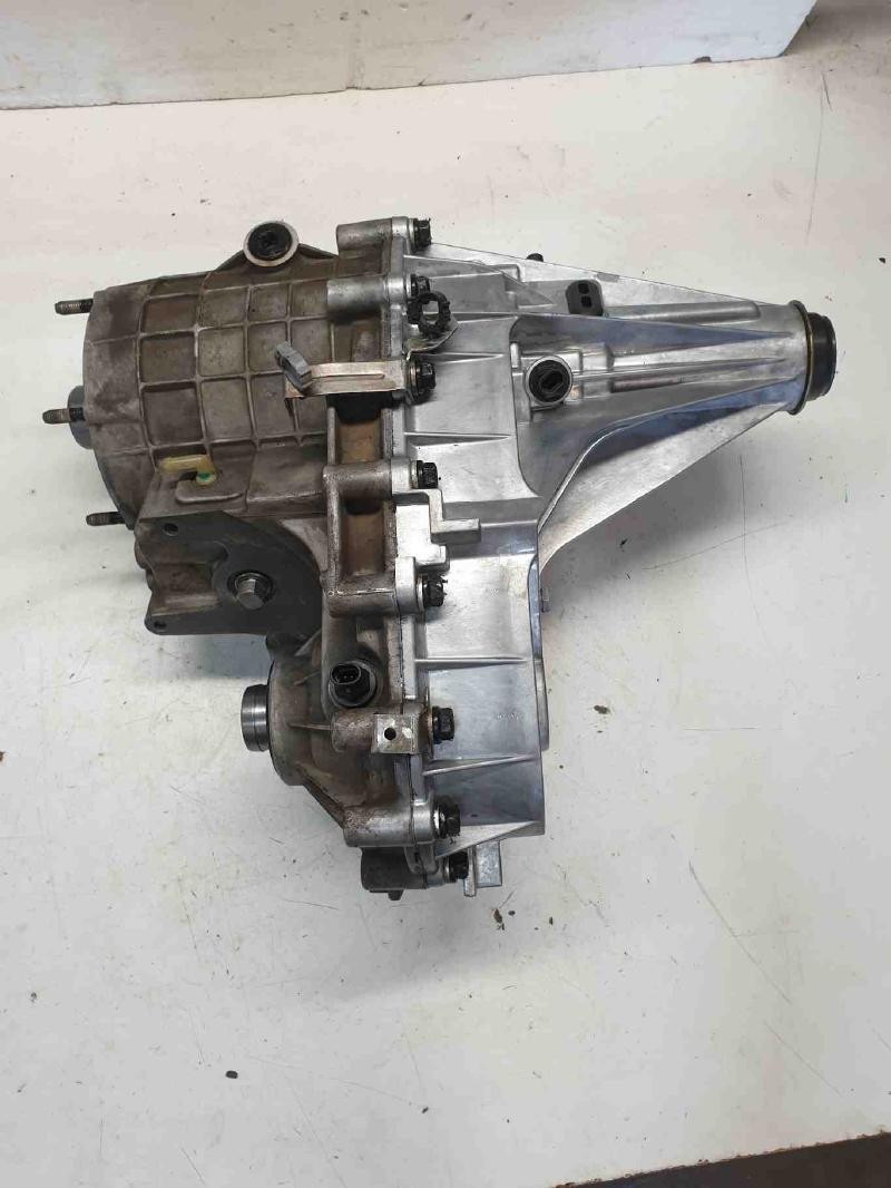 1999-2002 Chevy Tahoe Silverado 1500 Transfer Case Assembly Automatic 4WD OEM