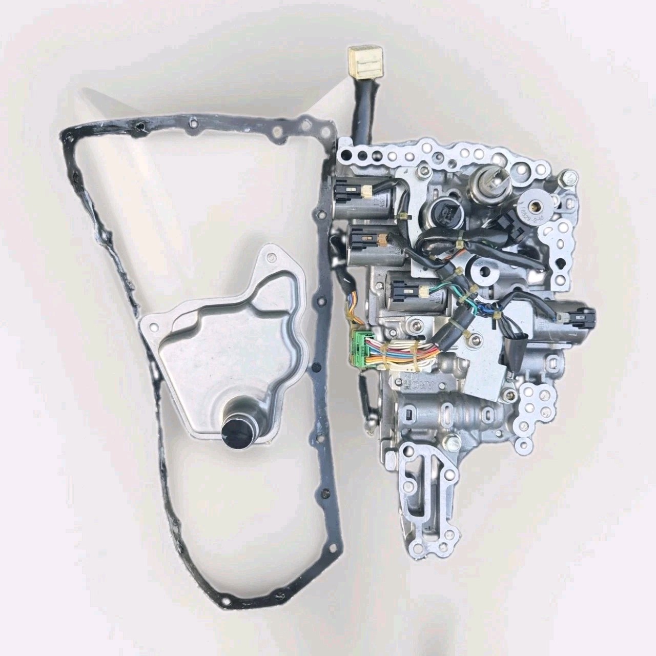 Genuine OEM Nissan JF017E RE0F10E CVT Valve Body Core Pathfinder Murano Maxima