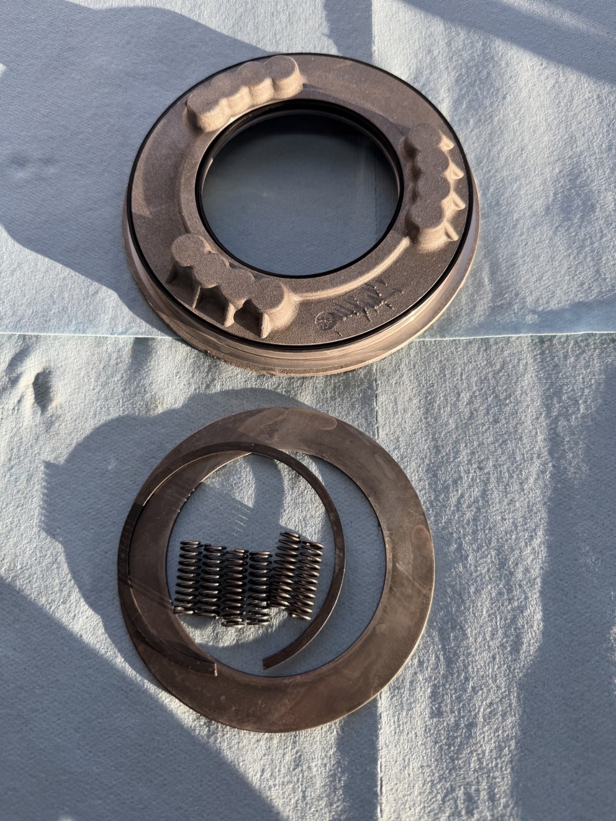 TH400 Transmission aluminum intermediate piston with retainer and springs