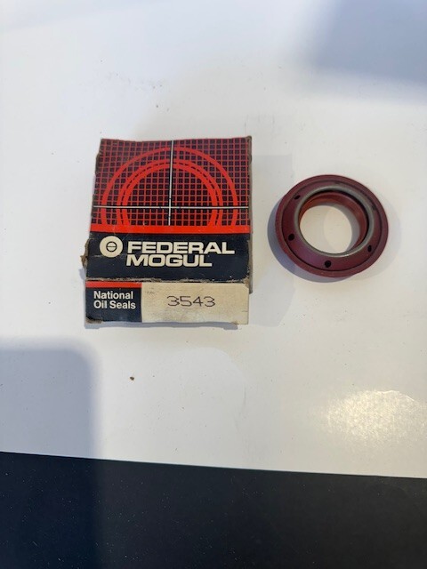 Auto Trans Output Shaft Seal National 3543 New In The Box ! Free Shipping !