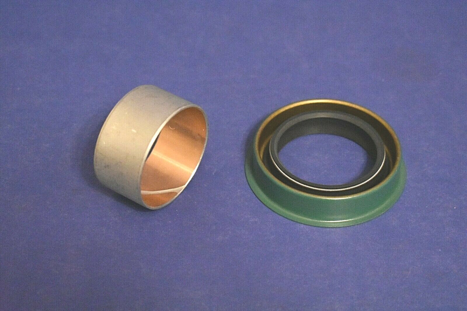 GM 400 TH400 Transmission 1″ Tailshaft Housing Short Bushing & 2.7 Seal