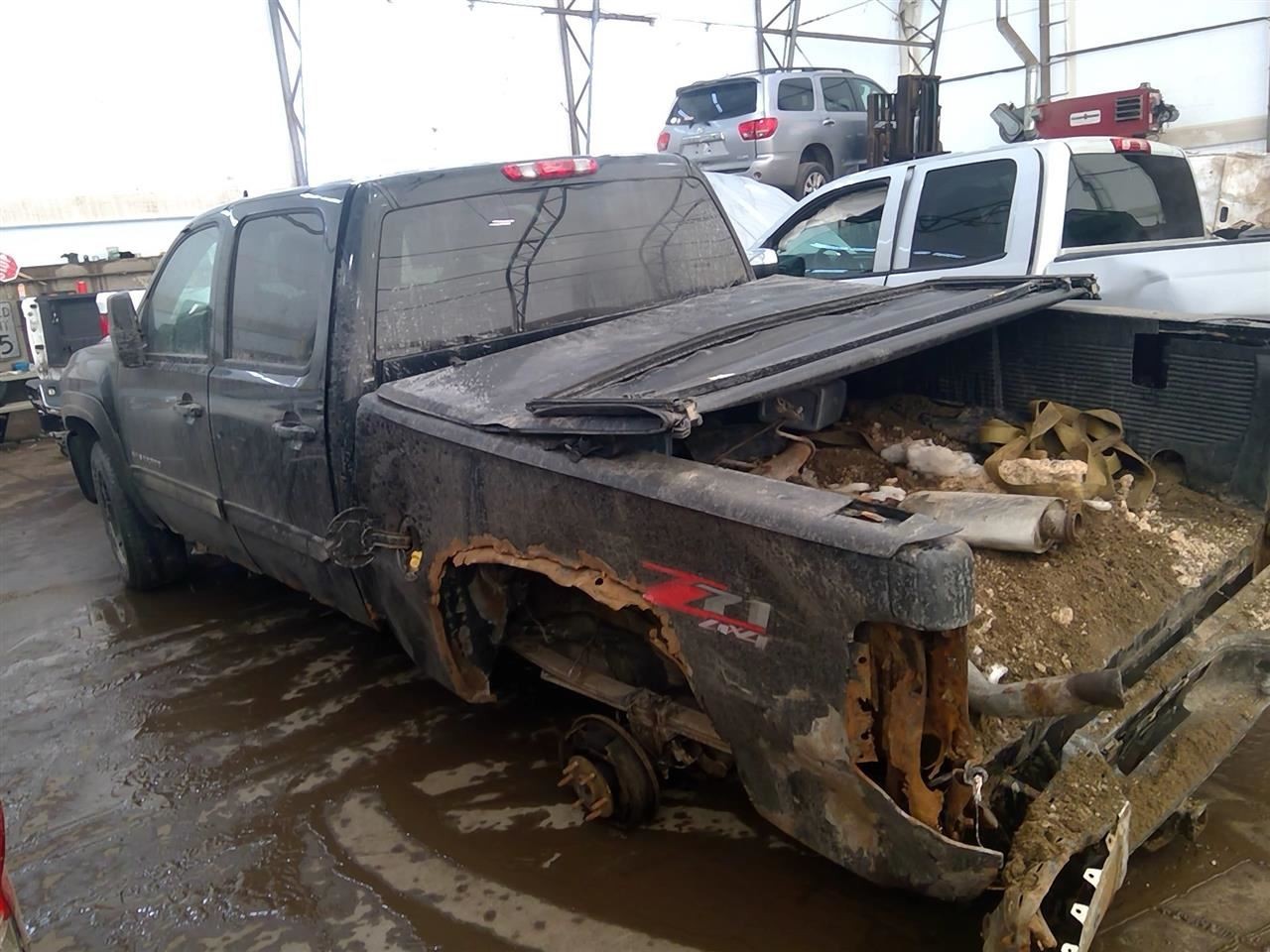 Automatic Transmission 4WD Fits 10-11 AVALANCHE 1500 6998490