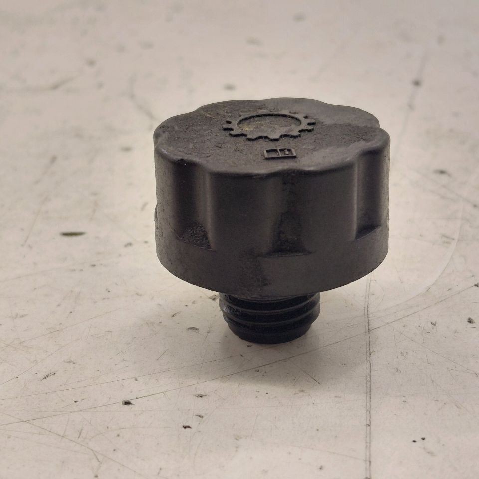 Chevy Volt Automatic Transmission Fill Cap 1.5 2016 2017 2018 2019