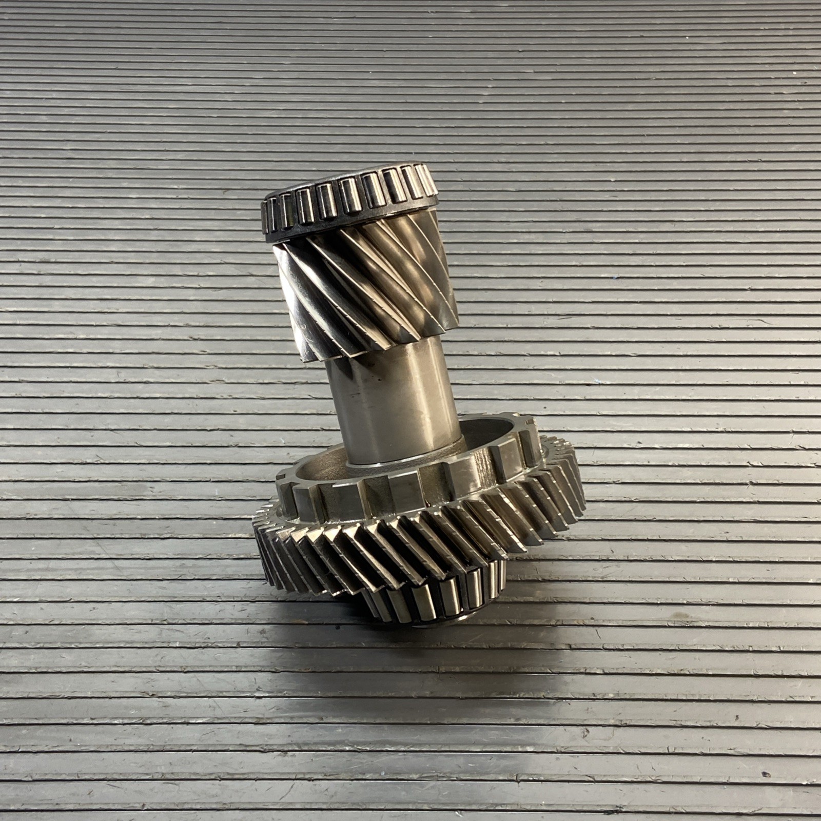 2016-2023 Volvo XC40 T4 2.0L FWD A/T Transmission Intermediate Gear Pinion OEM
