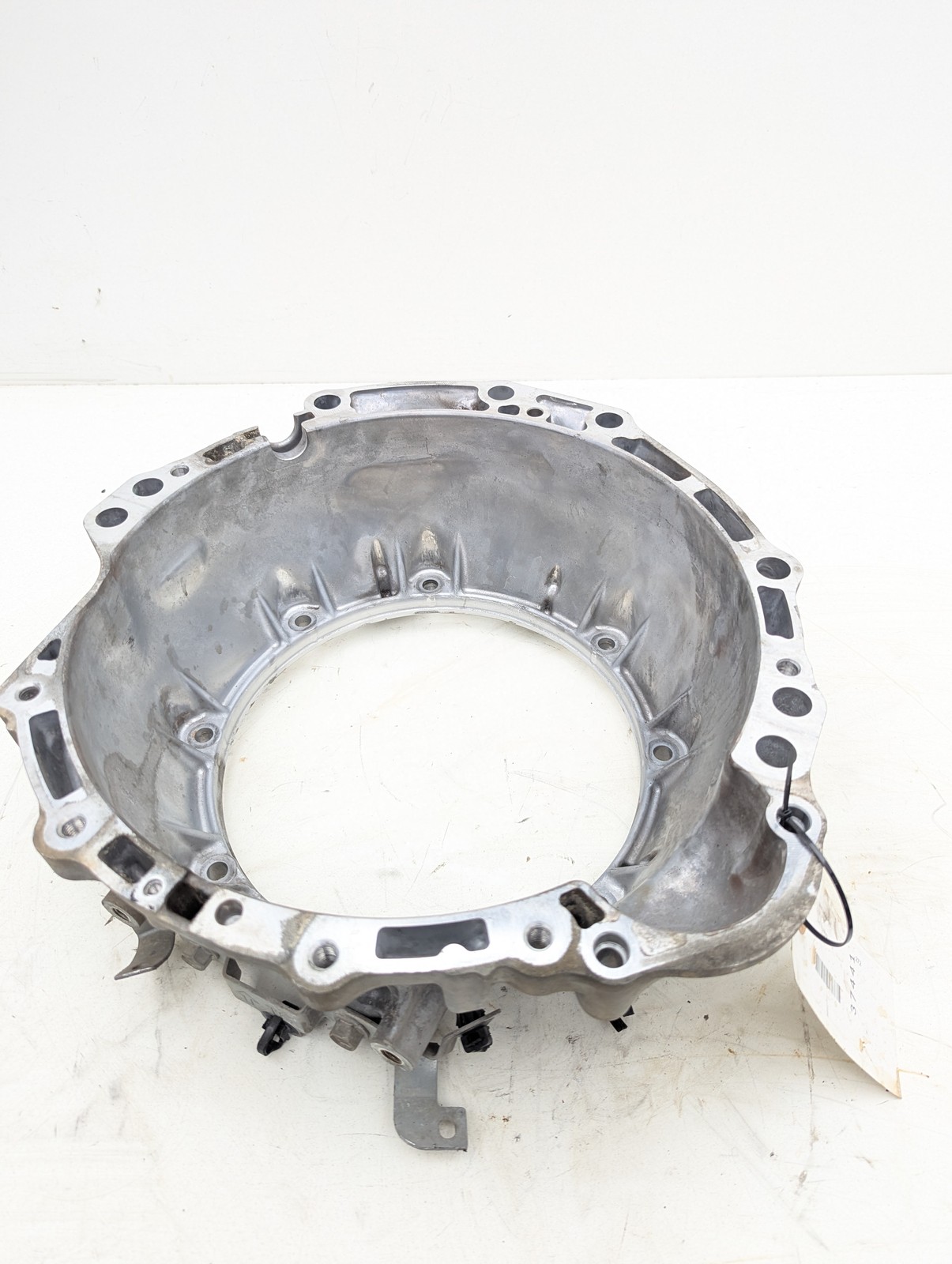 08-13 G37 09-20 A/T BELL HOUSING CONVERTER HOUSING RWD