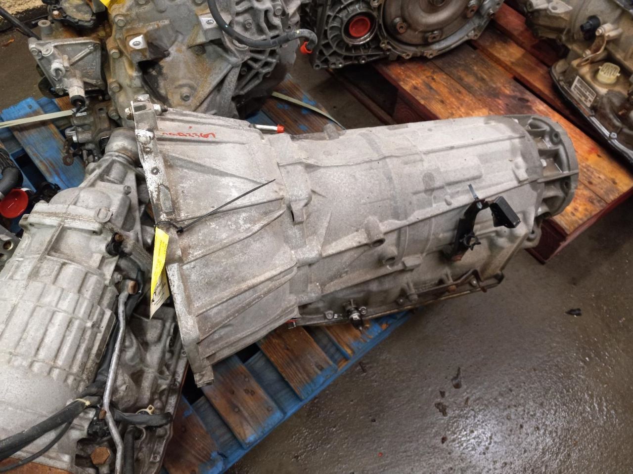 CHEVROLET SILVERADO 1500 PICKUP 2010-2011 AUTOMATIC TRANSMISSION 4WD 1771078