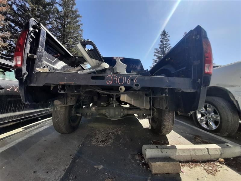 15-17 DODGE RAM 1500 PICKUP Automatic 2WD 5.7L 8 Speed Transmission CODE 8HP70