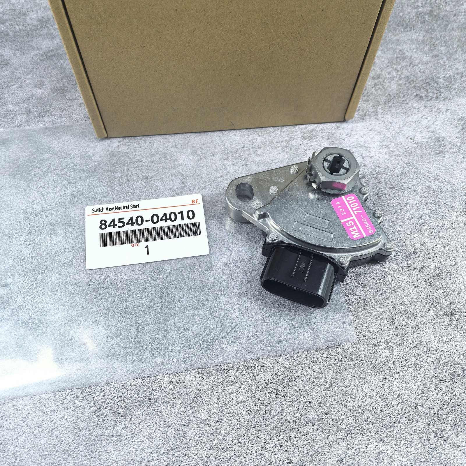 NEW! New Neutral Safety Switch For IS300 RC300 GS350 84540-04010 US