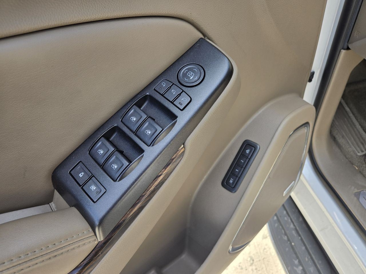 RWD Automatic Transmission from 2016 GMC Yukon XL 1500 5.3L 12093924