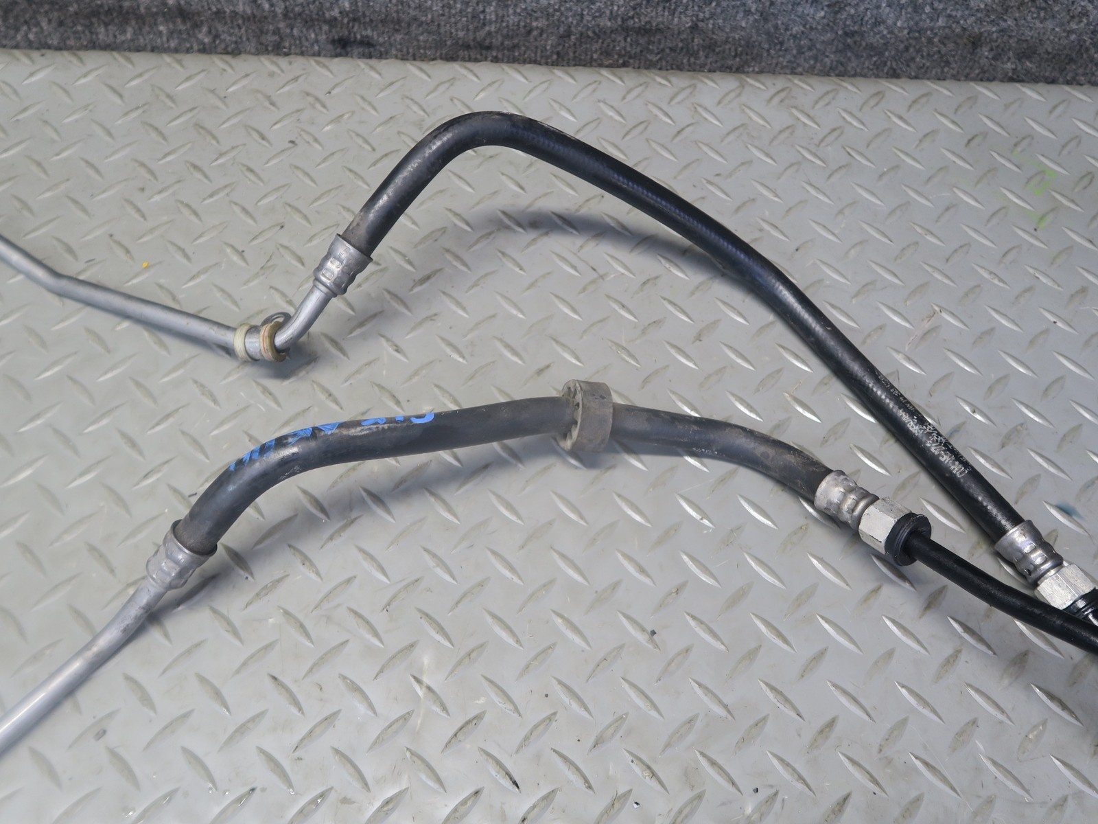 2012-2015 MERCEDES R172 SLK250 A/T TRANSMISSION OIL COOLER LINE HOSE PIPE SET