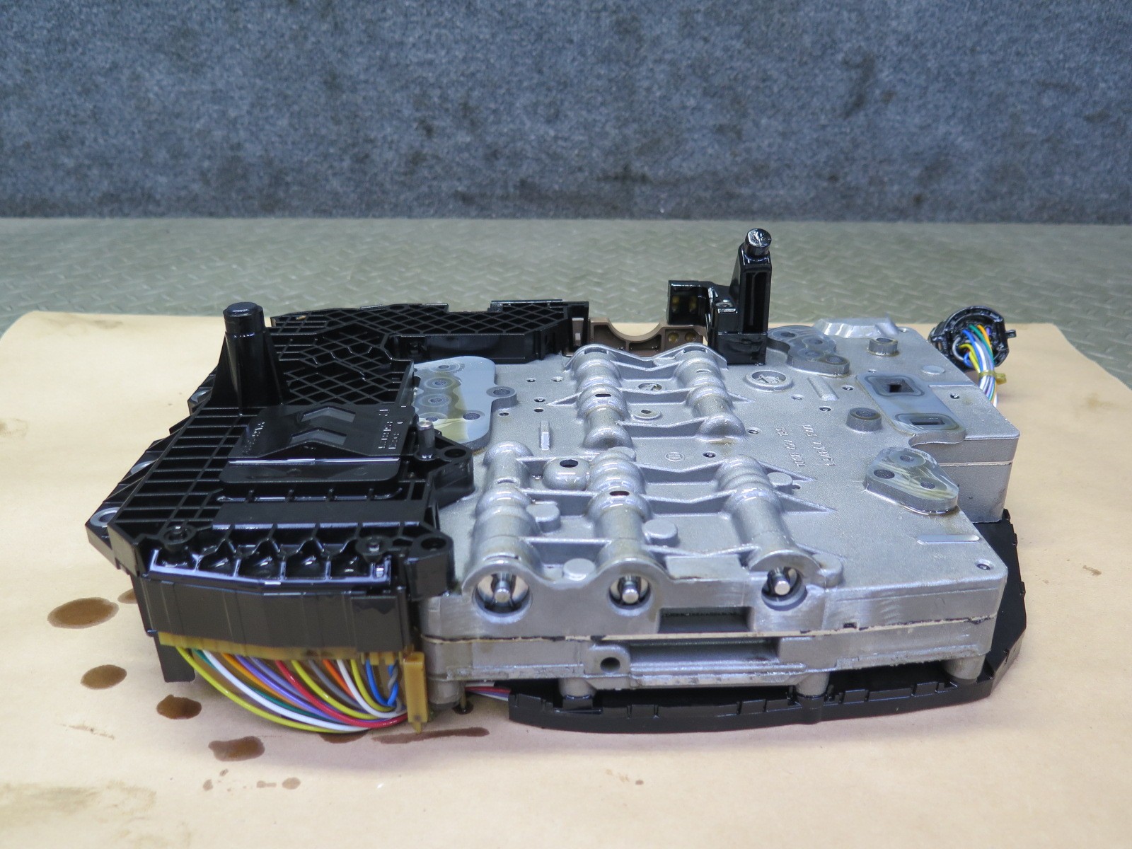 2006-2012 BENTLEY FLYING SPUR AUTOMATIC TRANSMISSION VALVE BODY MECHATRONIC