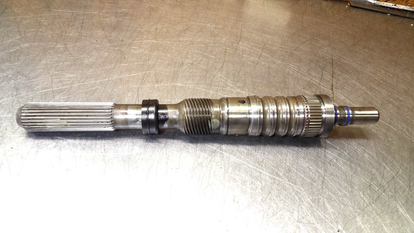 Ford AOD Automatic Transmission ” Output Shaft ” Very Good 15 Inches Long