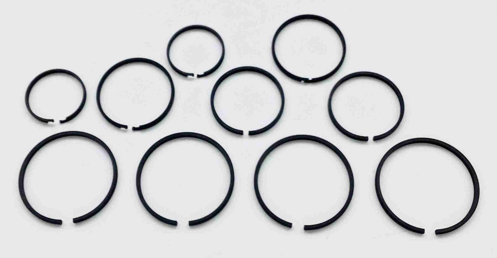 Ford: C.I. Medium Case/8 Sealed Power (Filtran Gold Stripe Rings), 2 Off Shor…