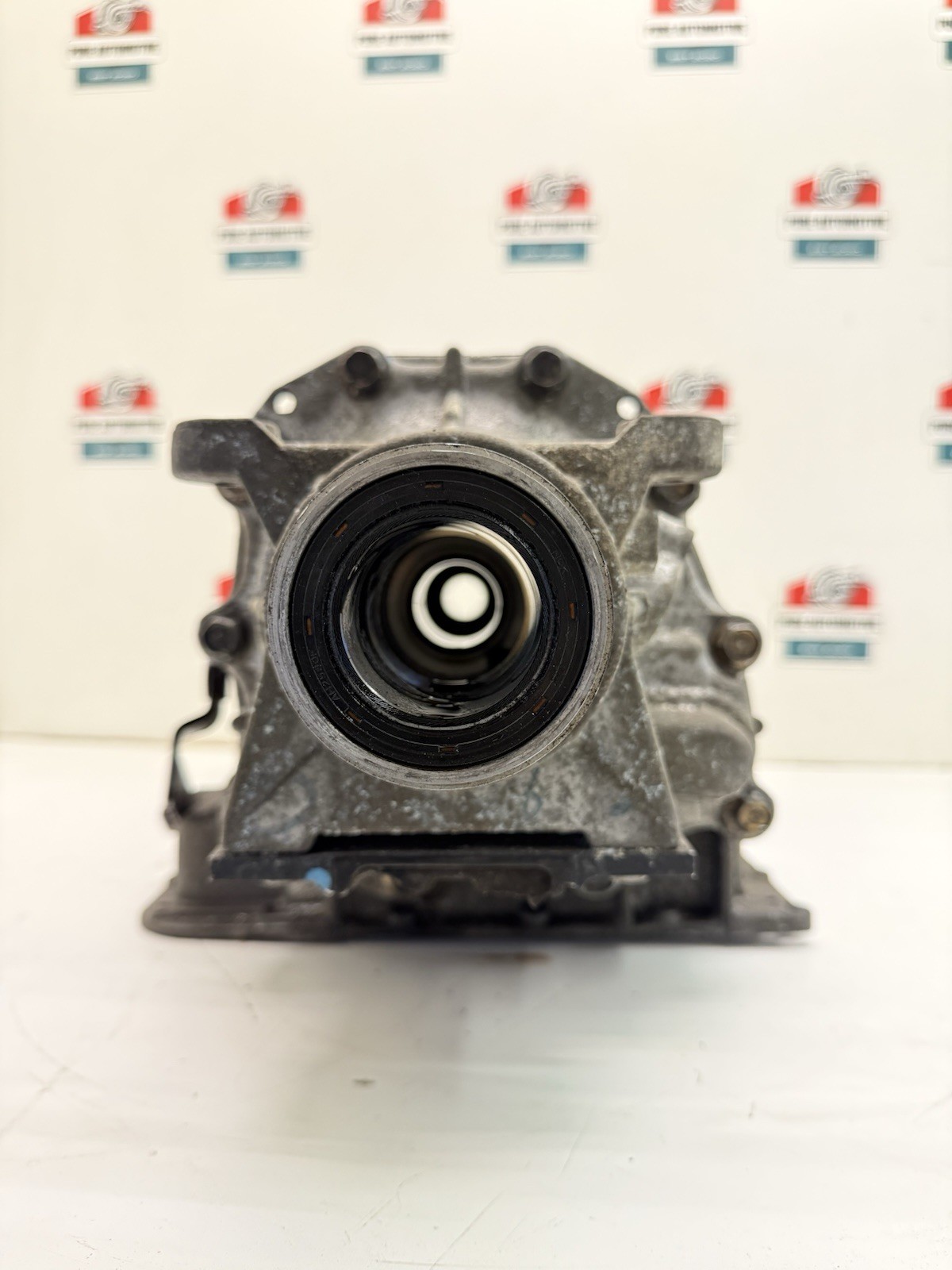 2003-2005 Nissan 350Z G35 Auto Transmission Housing Case Set AT 31020-90X66 OEM