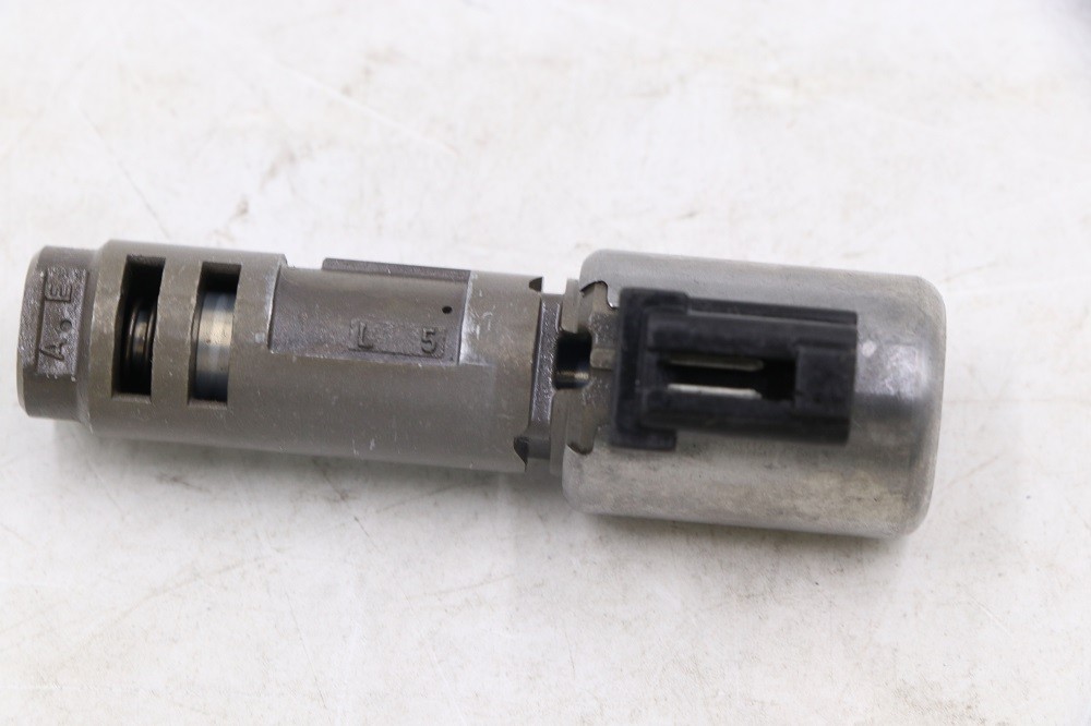 U151 Transmission Shift Control Solenoid 35210-45010 For Toyota RAV4 2006-2012