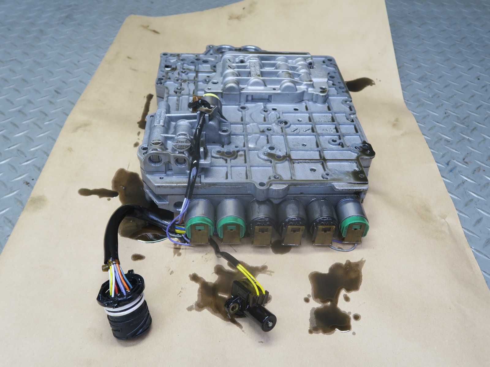 01-03 BMW E46 330Ci 330i A5S 325Z TRANSMISSION VALVE BODY MECHATRONIC OEM