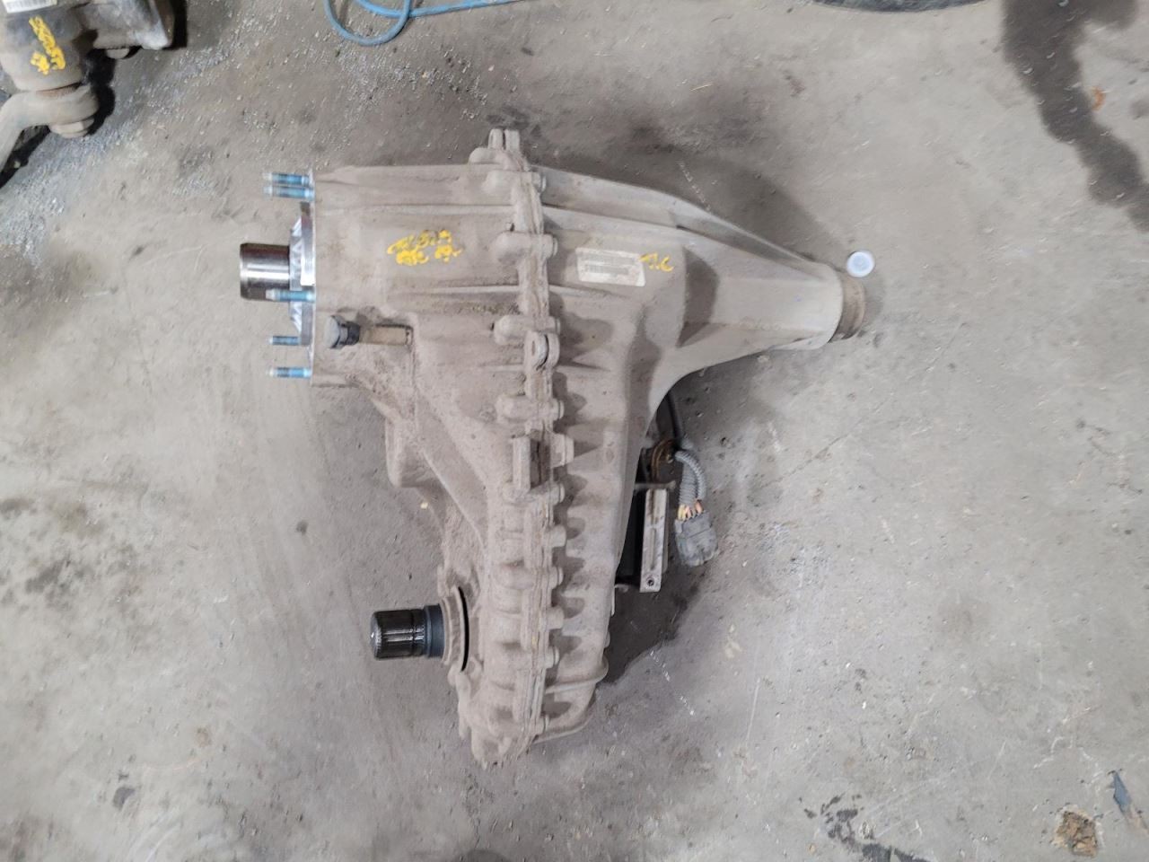 Transfer Case Model Bw 44-46 Electric Shift Fits 19-22 DODGE 2500 PICKUP 2058213