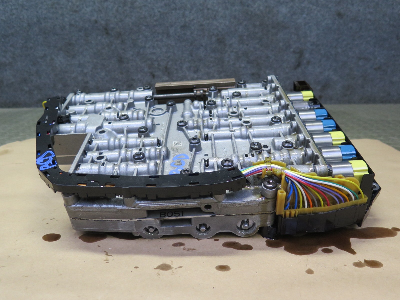 2006-2012 BENTLEY FLYING SPUR AUTOMATIC TRANSMISSION VALVE BODY MECHATRONIC