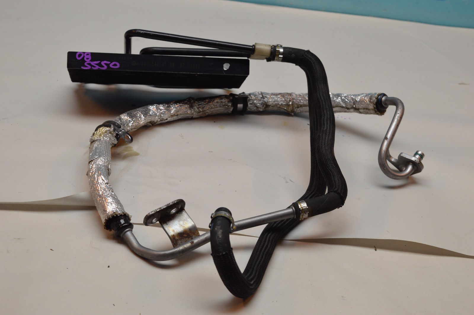 07-09 W221 MB S550 S63 CL550 CL63 POWER STEERING COOLER WITH LINES 2215000500