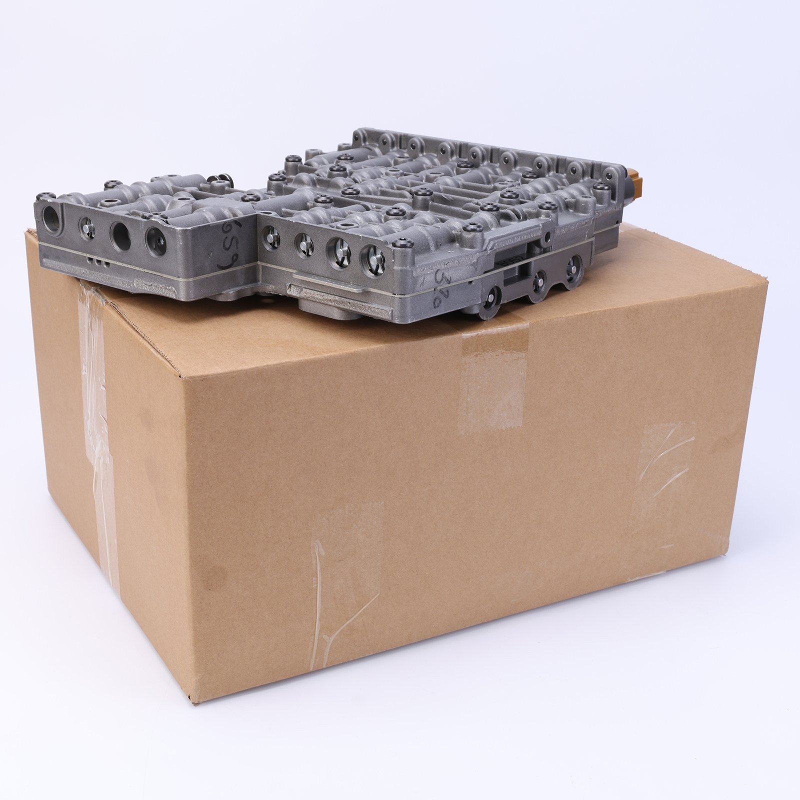 FOR BMW JAGUAR HYUNDAI 6HP26 A052 6HP19 TRANSMISSION VALVE BODY WITH 7 SOLENOIDS