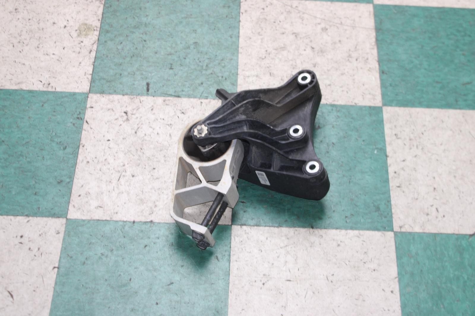 18-24 Enclave Automatic Trans Auto Transmission Mount Support Unit FreeShip OEM