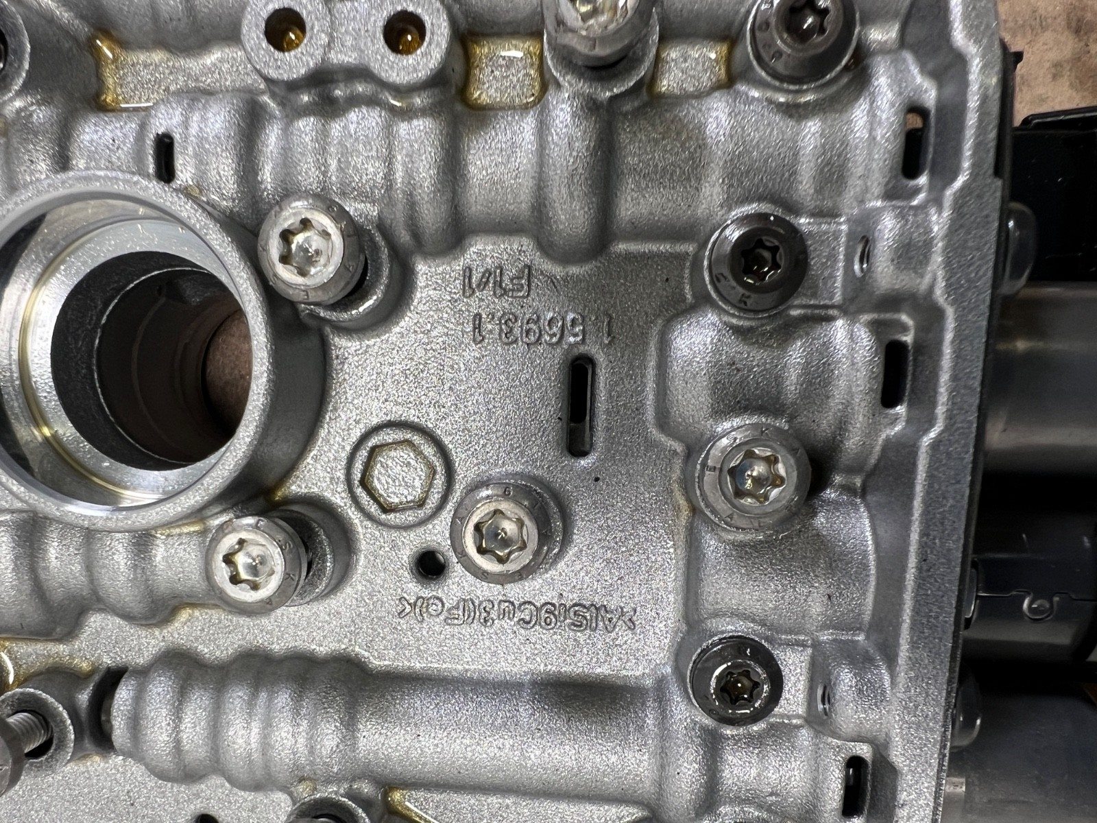 2017-2023 PORSCHE PANAMERA DSG TRANSMISSION VALVE BODY MECHATRONIC W/SOLENOIDS