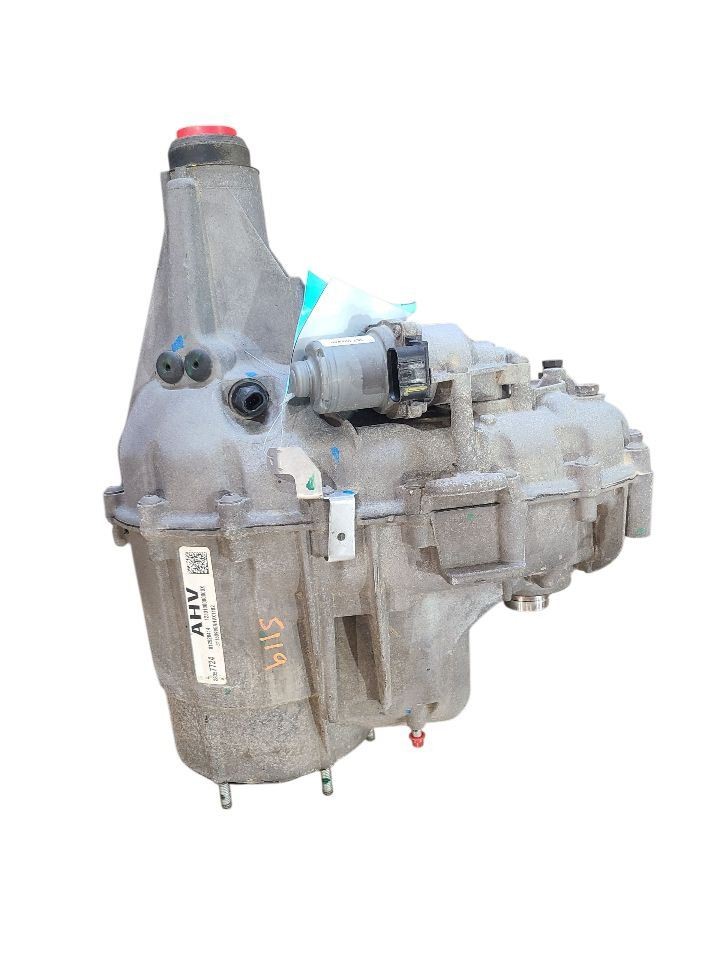 Transfer Case Classic Style ID 84467440 Fits 15-19 SIERRA 1500 PICKUP 636446