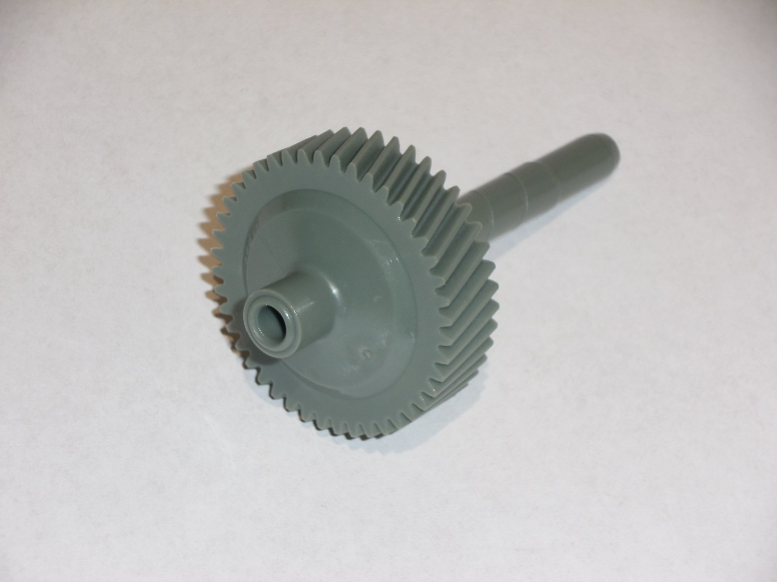 44 Tooth Grey Speedometer Driven Gear—Fits GM MD8 700-R4 4L60 Transmissions