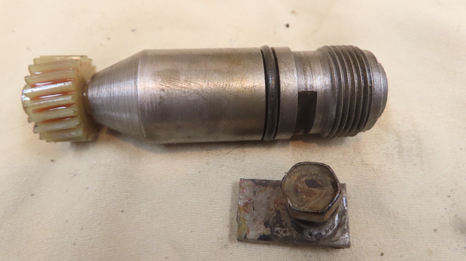 Cast Iron Powerglide Speedometer Gear with Housing Including Bolt and Keeper