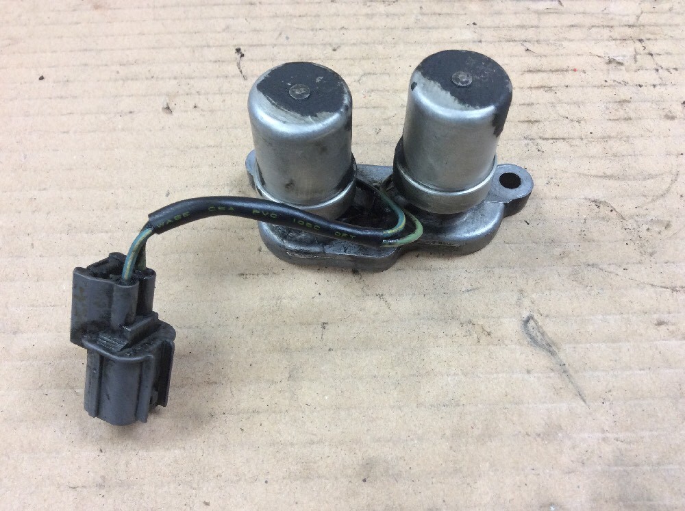 96 97 98 99 00 Civic AT Bottom Lower Shift Solenoid Assembly Used OEM