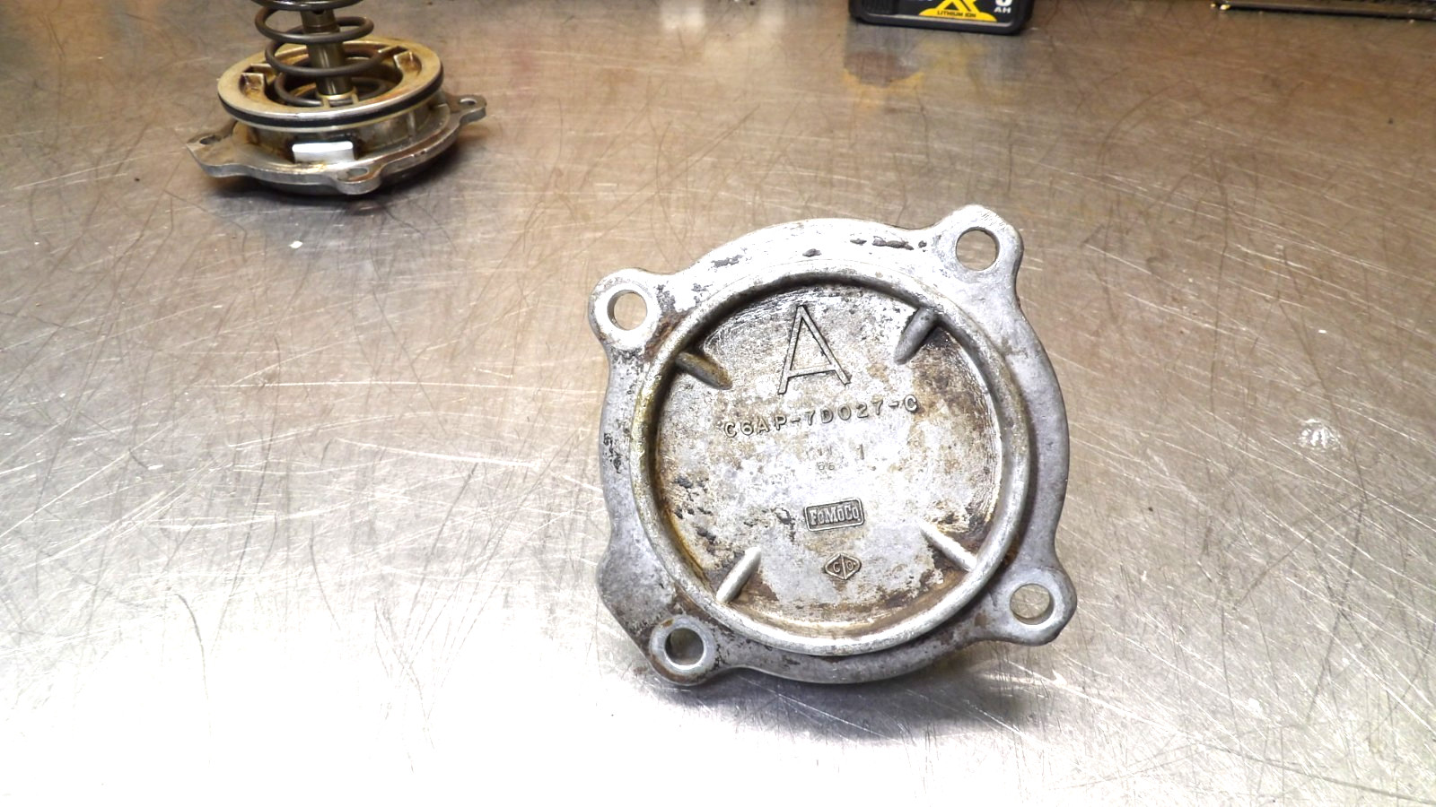Ford C-4 Automatic Transmission ” Intermediate Band Servo ” Very Good