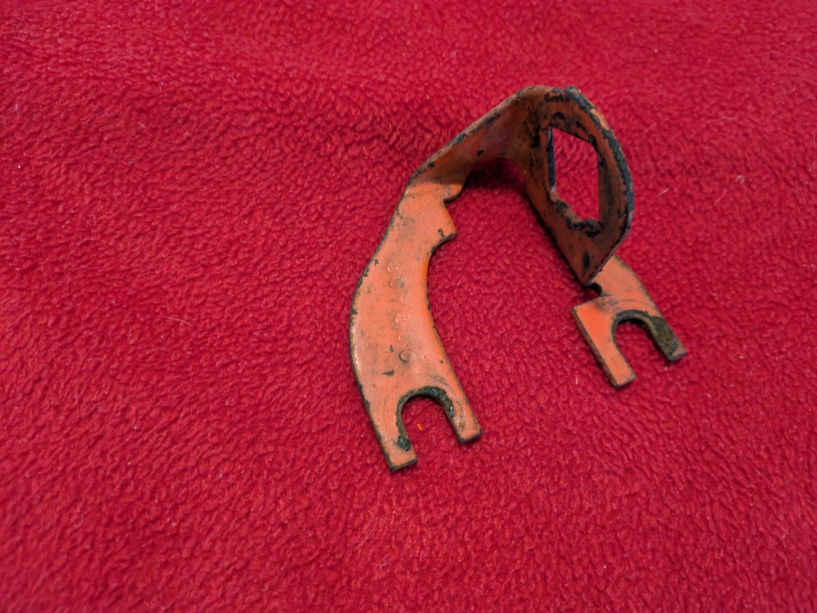 1969 – 81 Camaro Chevelle Nova C10 Corvette Imp T/H 350 kickdown cable bracket