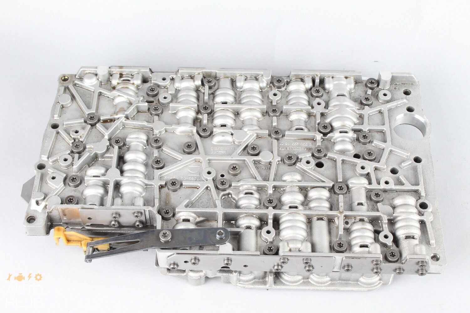 Mercedes W220 S430 C230 7G-Tronic 722.9 Transmission Valve Body 2202703106 OEM