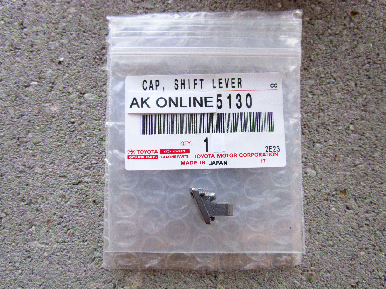14 – 23 TOYOTA 4RUNNER A/T SHIFTER LOCK RELEASE BUTTON COVER OEM OEM NEW SILVER