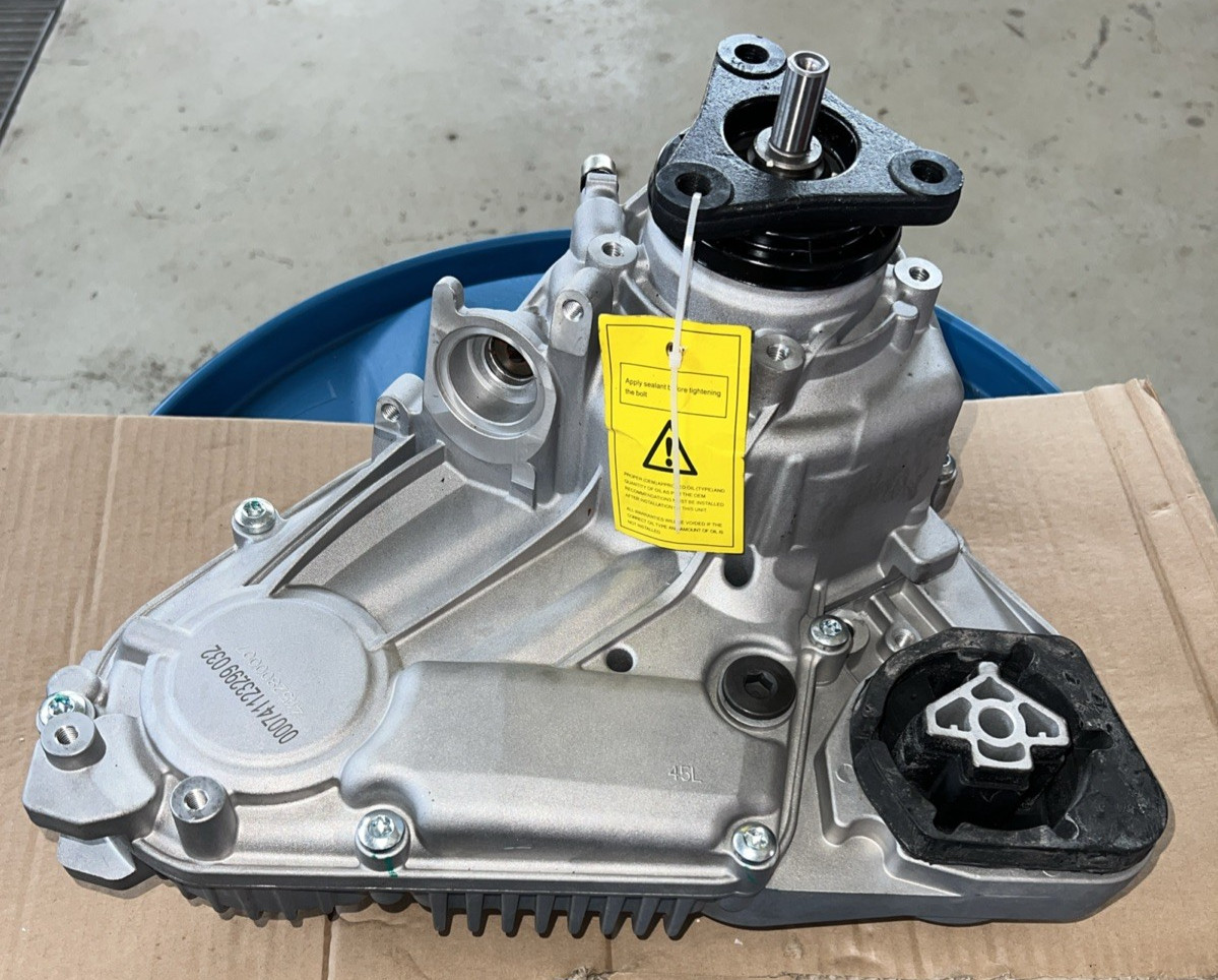 Transfer Case Assembly For 2012-2018 BMW X3 X4 X5 X6 E70 E71 F15 F16 F25 ATC45L
