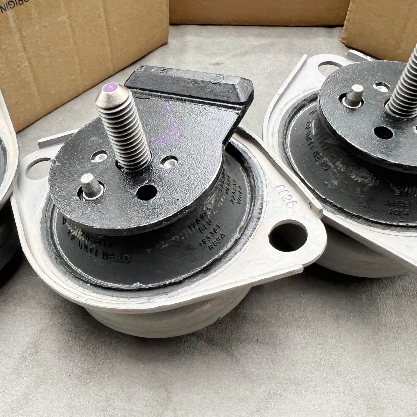 196865, 2×226572 Engine & Transmission Mount kit for Maserati Quattroporte GT GC