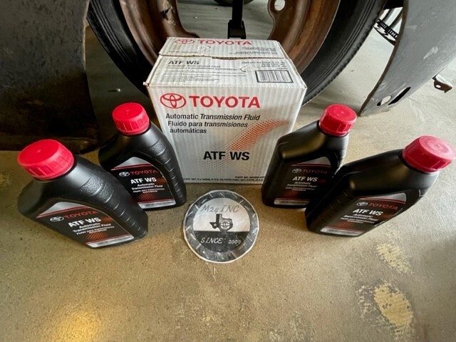 (4) Quart GENUINE TOYOTA ATF WS Automatic Transmission Oil 00289-ATFWS