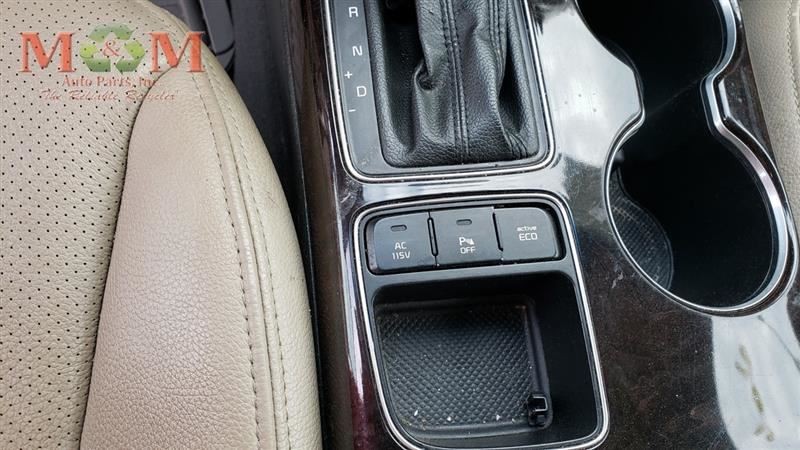 Automatic Transmission 3.3L 6 Cylinder FWD Fits 14-15 SORENTO 1961595