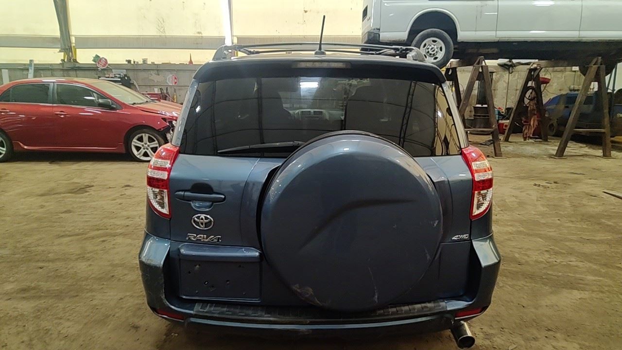 Automatic Transmission Gasoline 4 Cylinder AWD Fits 10-12 RAV4 7055961