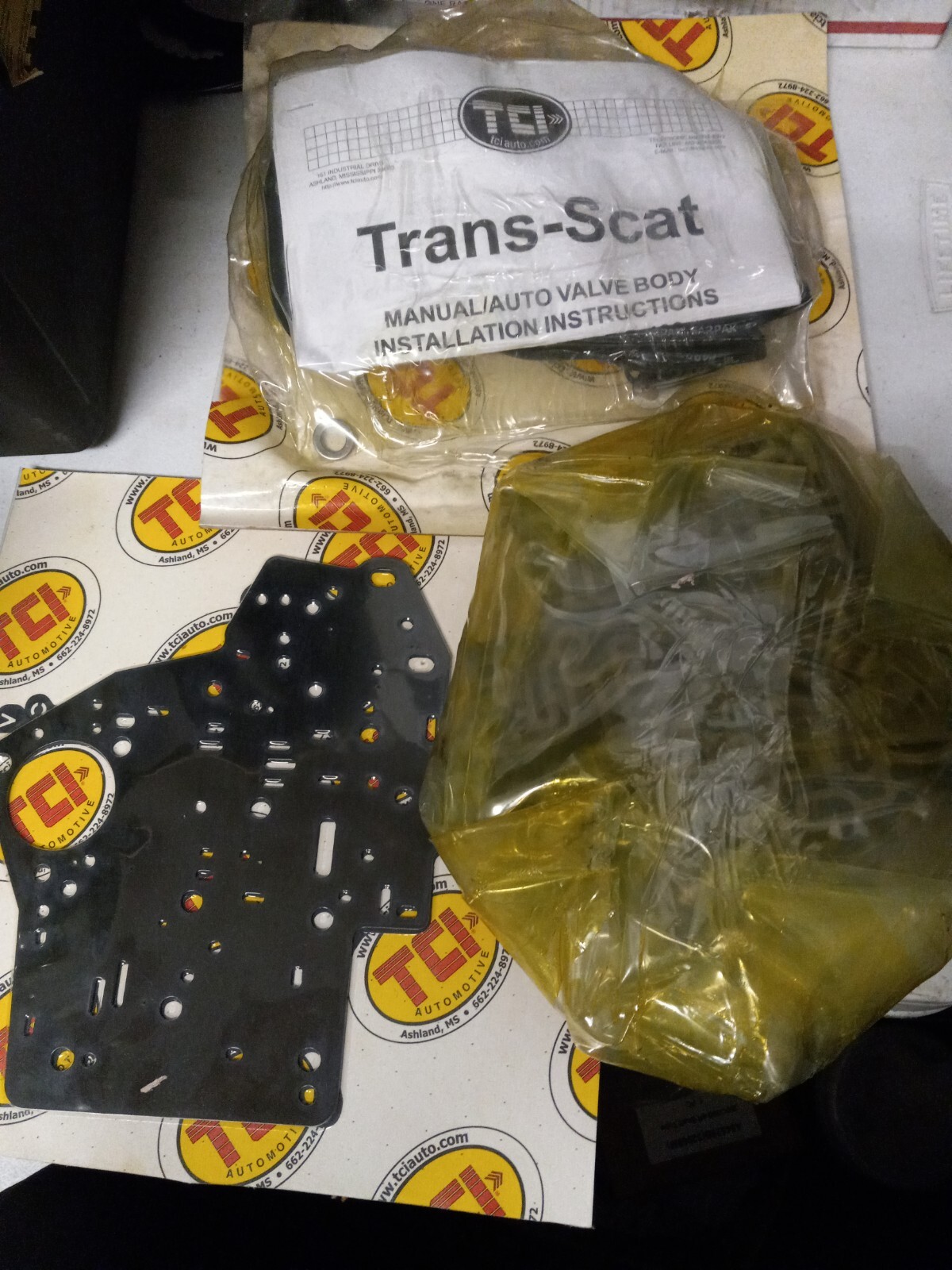 TCI AUTOMOTIVE TRANS-SCAT MANUAL/ AUTOMATIAC TH 400 VALVE BODY ASSEMBLY