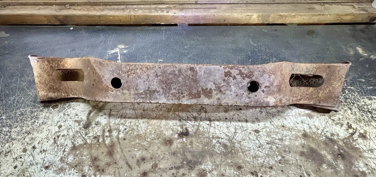 1955 1956 1957 PONTIAC “JETAWAY” AUTO. TRANS. CROSS MEMBER ( OEM USED ) A+ A+