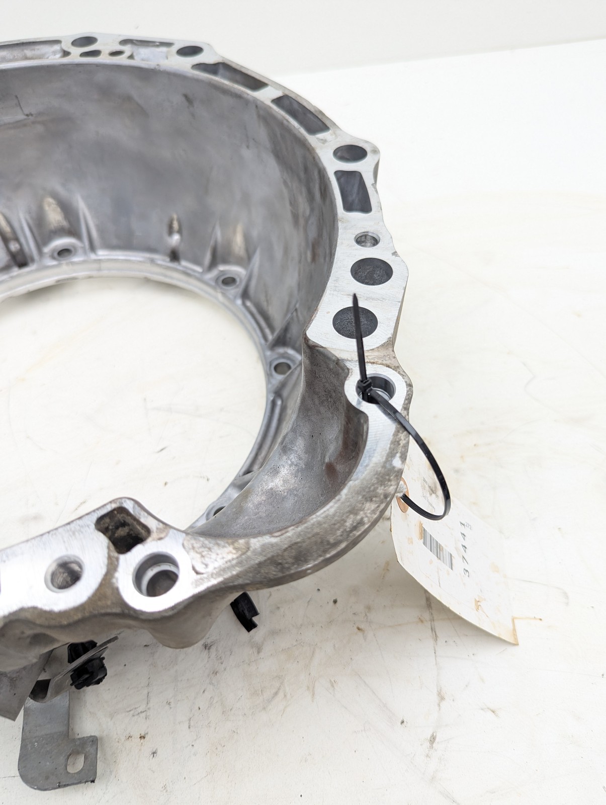 08-13 G37 09-20 A/T BELL HOUSING CONVERTER HOUSING RWD