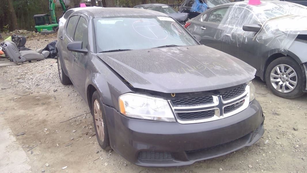 Automatic Transmission 2.4L 4 Speed Fits 13-14 200 1361704