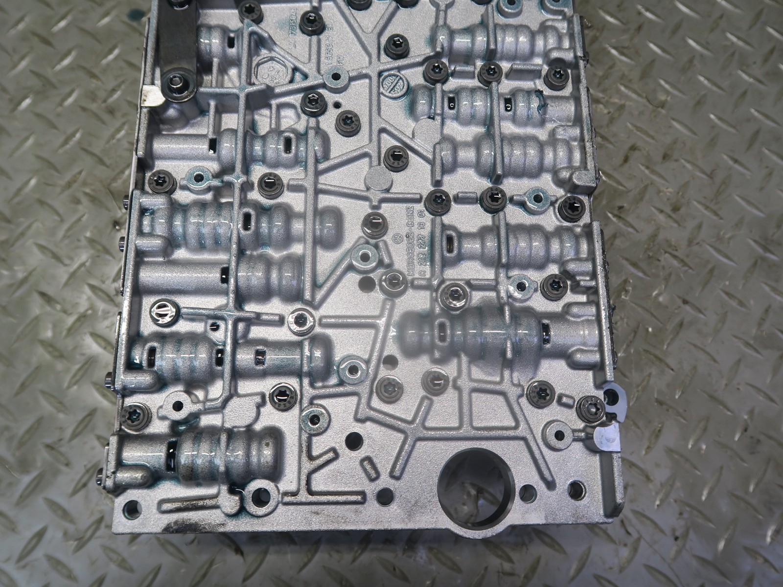 2012-2015 MERCEDES R172 SLK 722.9 7G TRONIC AUTOMATIC TRANSMISSION VALVE BODY