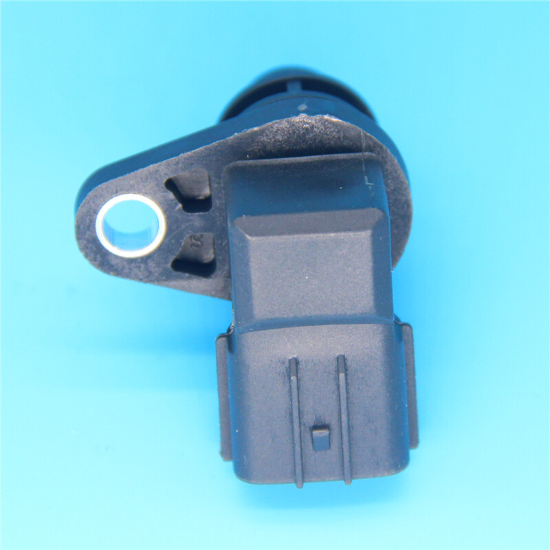 Automatic Transmission Output Vehicle Speed Sensor FN1221551A fits Mazda 3 5 6