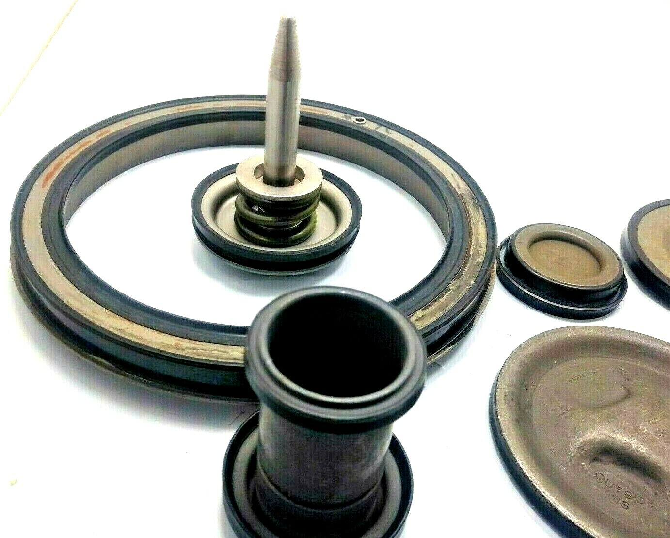 . 4R70W, 4R75W SERVO ACCUMULATOR overdrive PISTON KIT intermediate 7 pieces