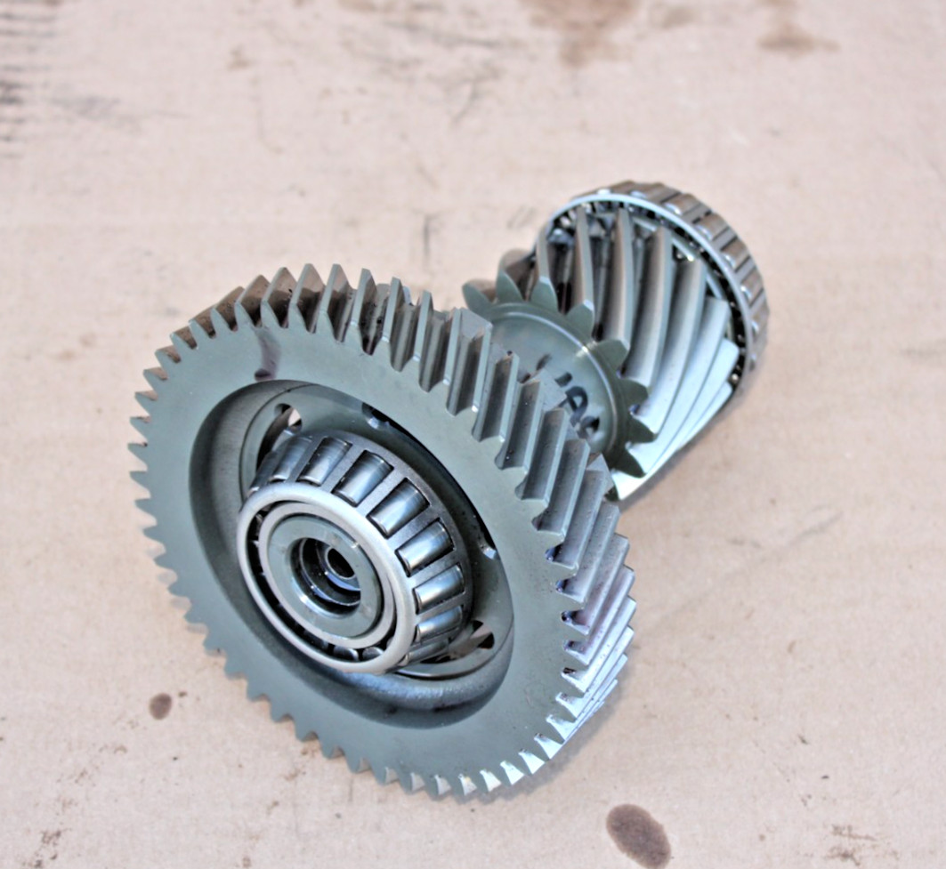 OEM UA80E UA80F Transmission Differential Pinion Gear Primary Gearset Shaft