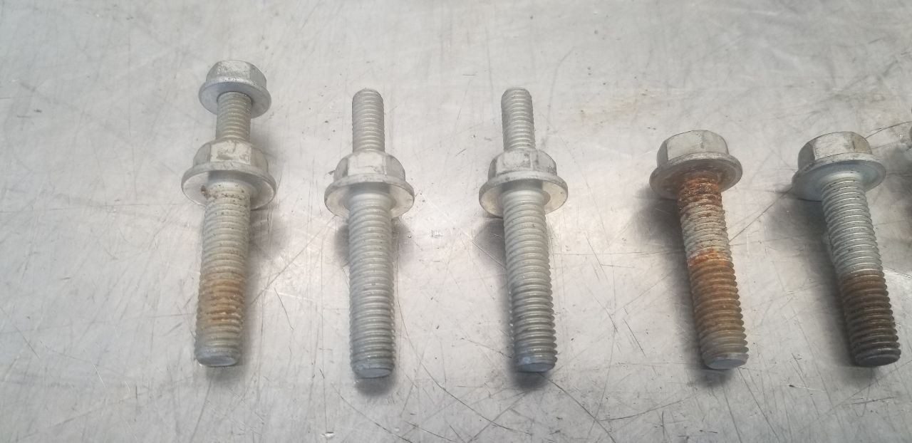 17 GMC YUKON TRANSMISSION BELL HOUSING BOLT KIT